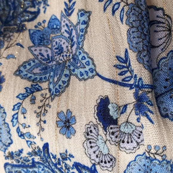 Scandal floral top - Picture 8 of 10